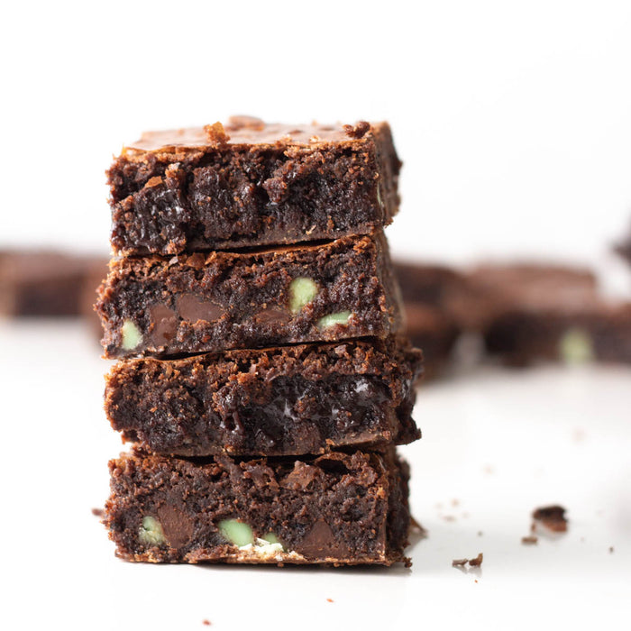 MINT CHOCOLATE CHUNK PROTEIN BROWNIE